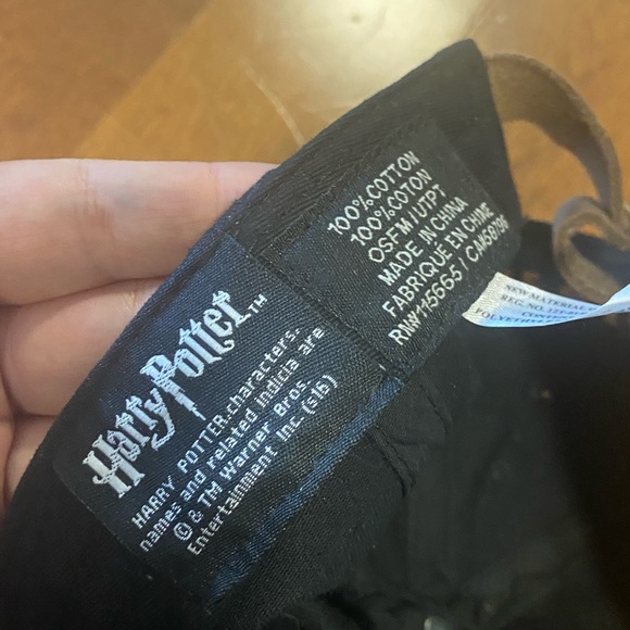 Harry potter Hufflepuff cap - Picture 3 of 4